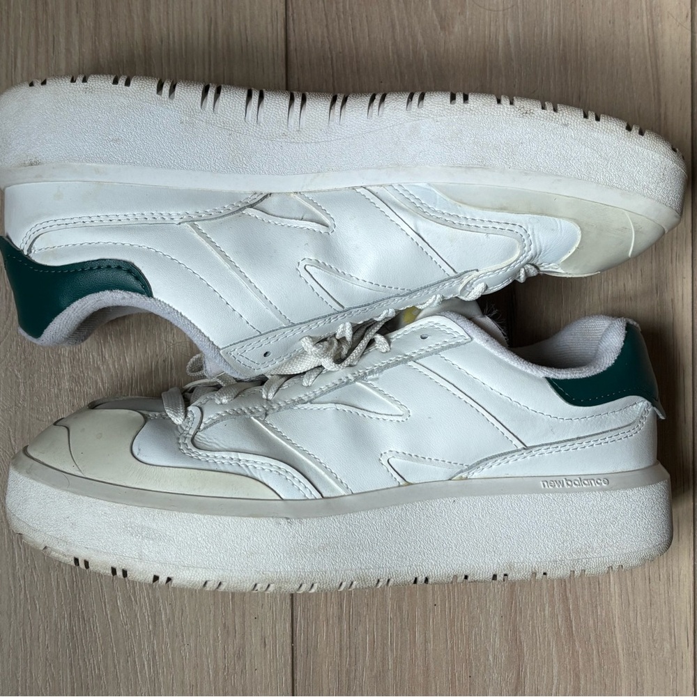New Balance White Sneakers ct302 with Green Heel Tab